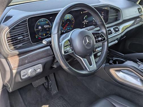 2021 Mercedes-Benz GLS 450 4MATIC