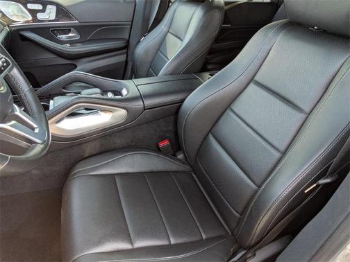 2021 Mercedes-Benz GLS 450 4MATIC