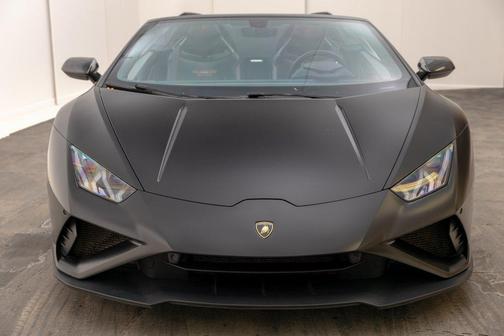 2020 Lamborghini Huracan EVO Base