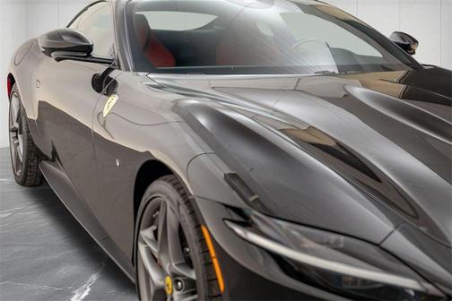 2024 Ferrari Roma Base