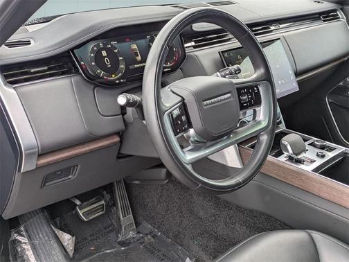 2023 Land Rover Range Rover P400 SE