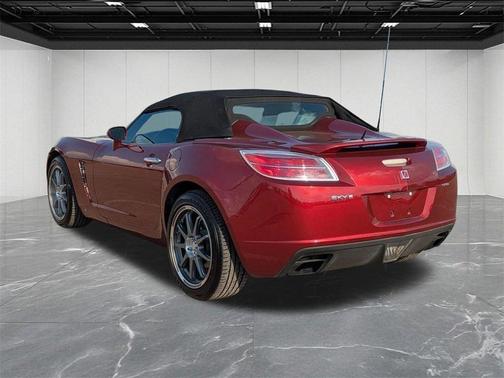 2009 Saturn Sky Red Line