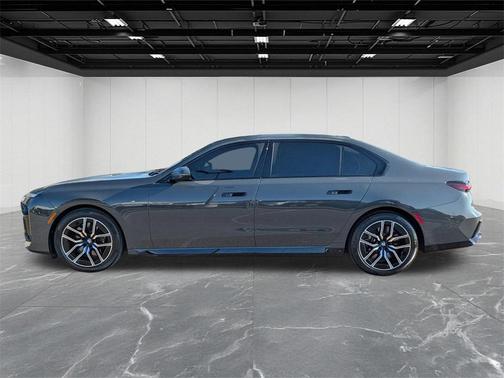 2024 BMW 760 i xDrive