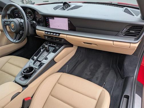 2024 Porsche 911 Carrera 4