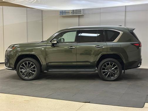 2025 Lexus LX 700h F SPORT