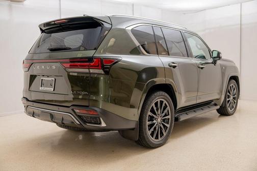 2025 Lexus LX 700h F SPORT