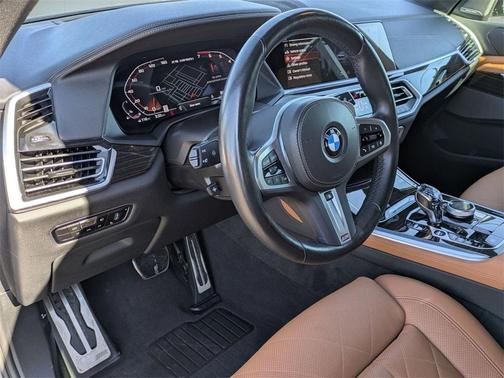 2023 BMW X5 M50i