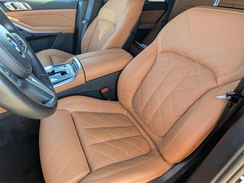 2023 BMW X5 M50i