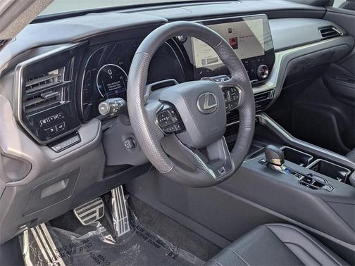 2024 Lexus TX 500h F SPORT Premium