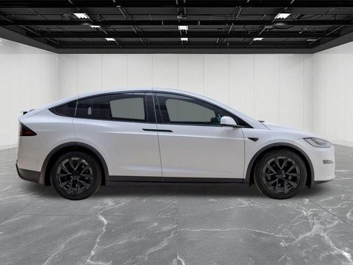 2023 Tesla Model X Plaid Tri Motor All-Wheel Drive