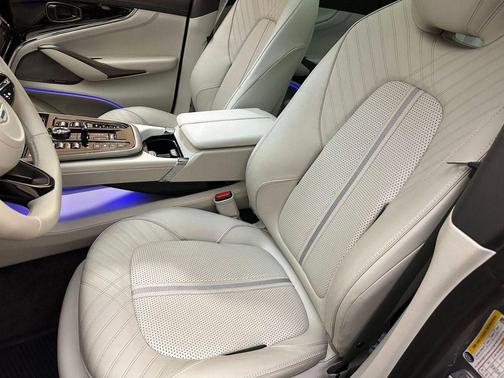 China Gray 2025 Aston Martin DBX 707