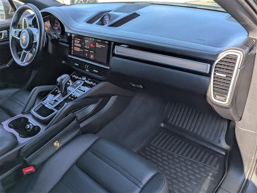 2021 Porsche Cayenne S