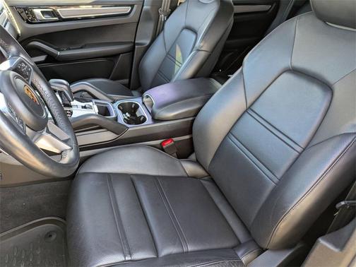2021 Porsche Cayenne S