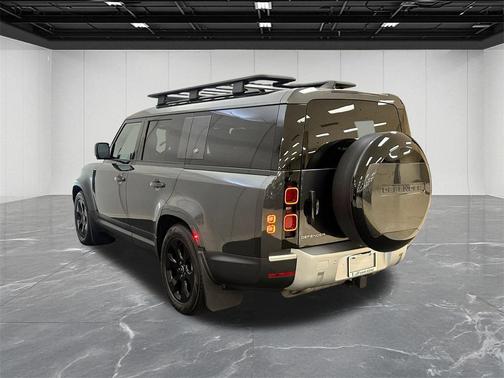 2024 Land Rover Defender 130 P300 S