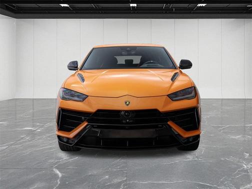 2024 Lamborghini Urus S