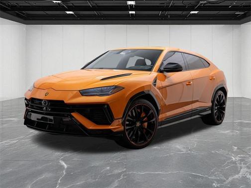 2024 Lamborghini Urus S