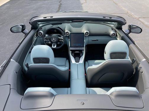 2022 Mercedes-Benz AMG SL 63 Base