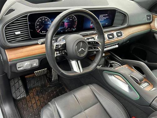 2024 Mercedes-Benz GLS 580 4MATIC