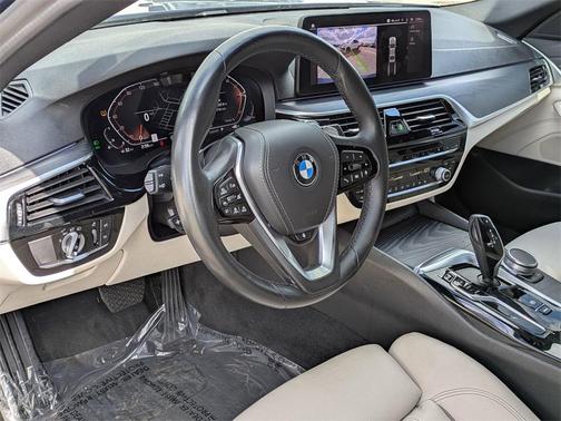 2022 BMW 540 i xDrive