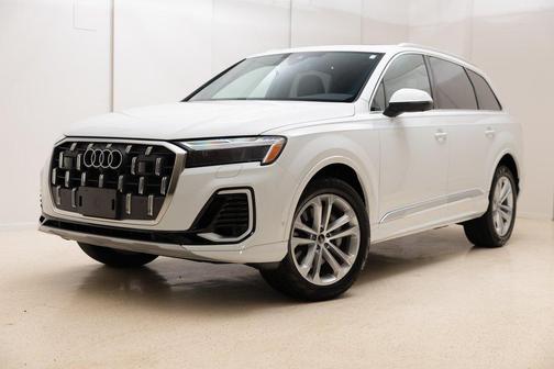 2025 Audi Q7 55 Premium Plus