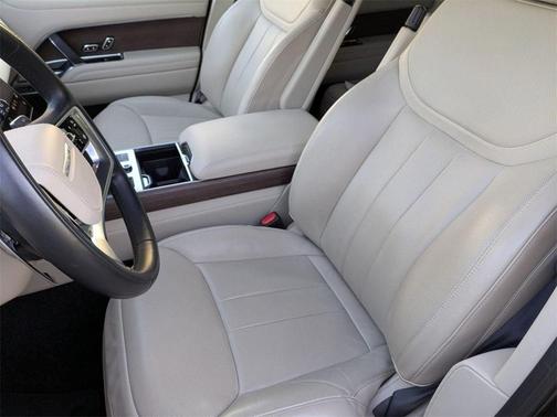 2023 Land Rover Range Rover P400 SE