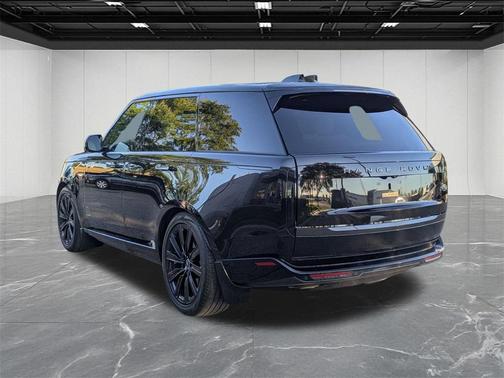 2023 Land Rover Range Rover P400 SE