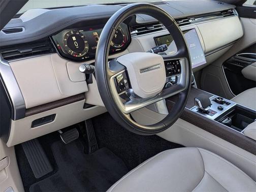 2023 Land Rover Range Rover P400 SE
