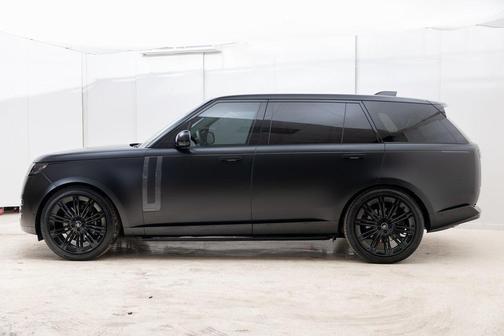 2025 Land Rover Range Rover P530 Autobiography