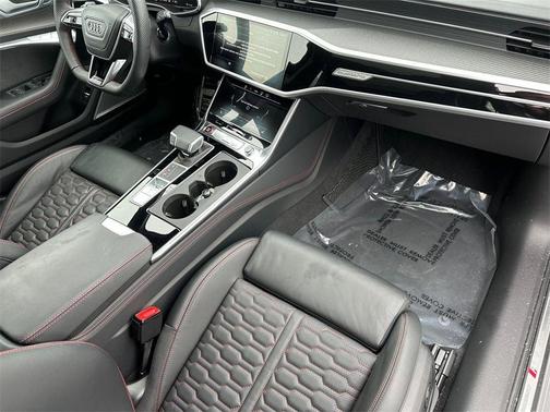 2025 Audi RS 6 Avant 4.0T