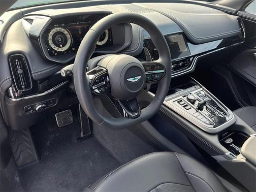 2026 Aston Martin DBX 707