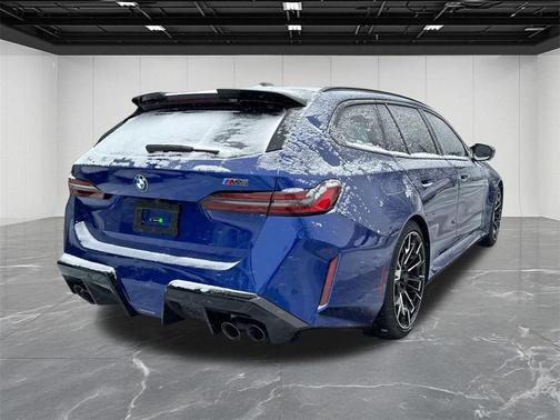 2025 BMW M5 Base