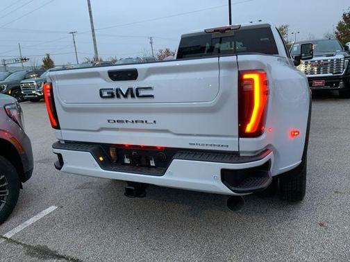 2026 GMC Sierra 3500 Denali