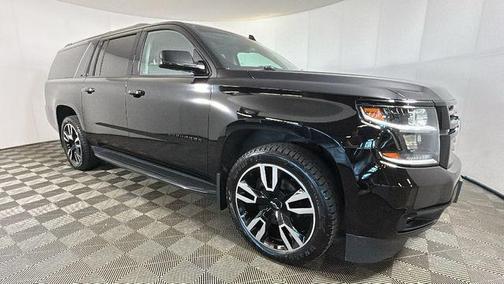 Black 2018 Chevrolet Suburban LT