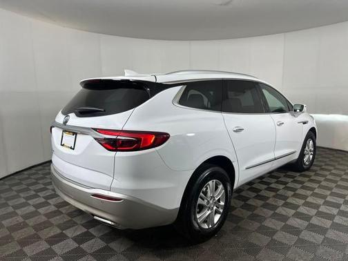 2020 Buick Enclave AWD Essence