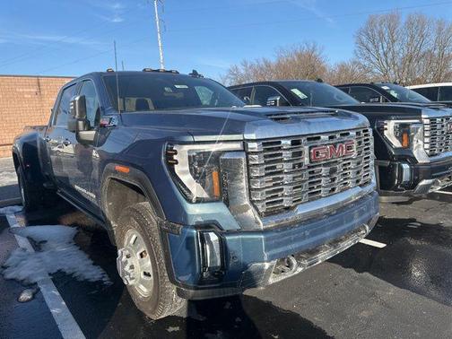 2026 GMC Sierra 3500 Denali
