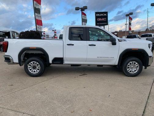 2026 GMC Sierra 2500 Base