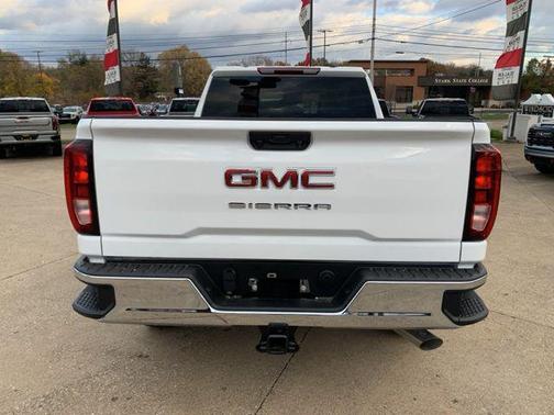 2026 GMC Sierra 2500 Base