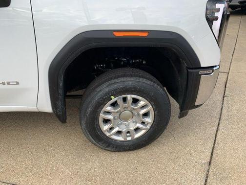 2026 GMC Sierra 2500 Base