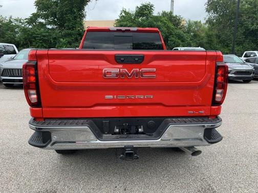 2025 GMC Sierra 2500 SLE