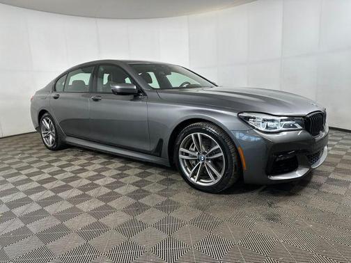 2017 BMW 750 i xDrive