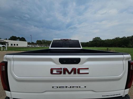White Frost Tricoat 2024 GMC Sierra 2500 Denali