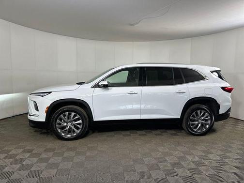 summit white 2026 Buick Enclave Preferred