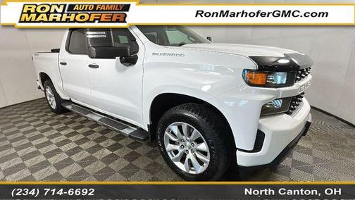 Summit White 2019 Chevrolet Silverado 1500 Custom