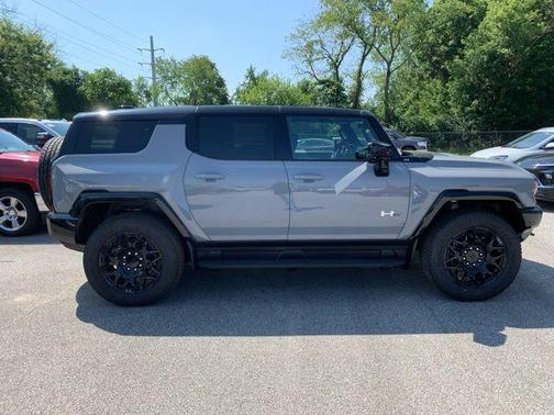 2026 GMC HUMMER EV SUV 2X