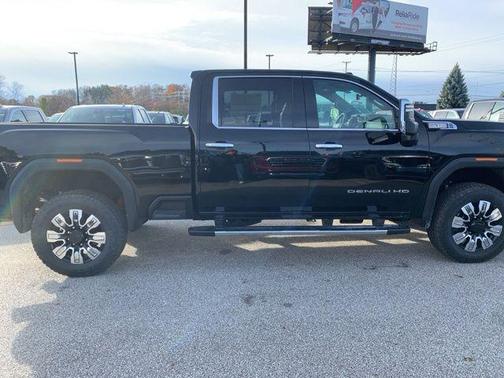 2025 GMC Sierra 3500 Denali