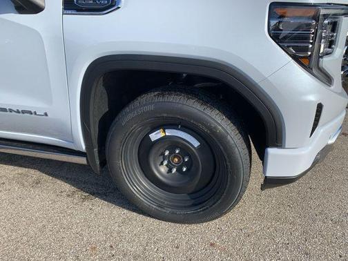 Glacier White Tricoat 2026 GMC Sierra 1500 Denali