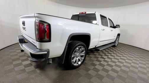 White Frost Tricoat 2017 GMC Sierra 1500 Denali