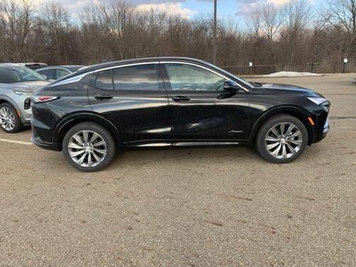 2026 Buick Envista Avenir FWD