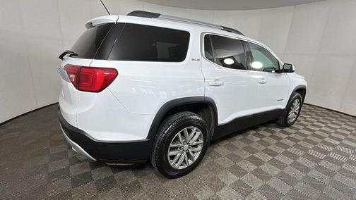 Summit White 2017 GMC Acadia SLE-2