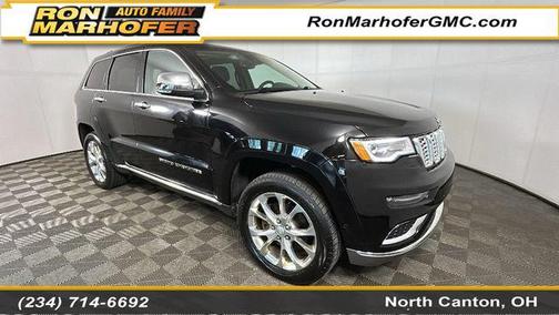 Diamond Black Crystal Pearlcoat 2019 Jeep Grand Cherokee Summit